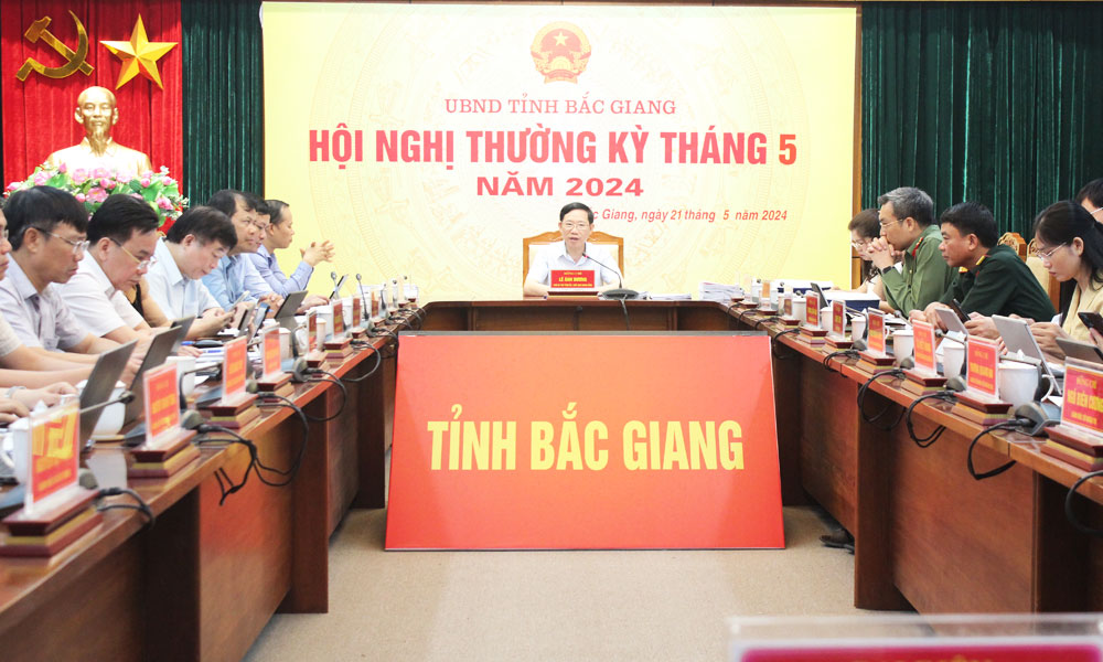 Quang cảnh phiên họp.